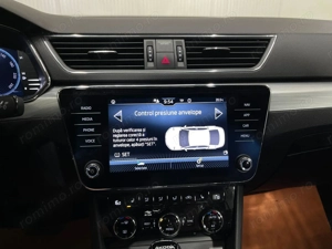 Skoda Superb - imagine 16