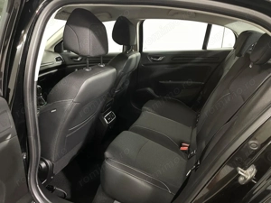 Renault Megane - imagine 11
