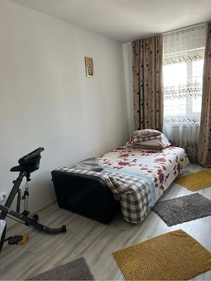 Apartament 2 camere- închiriere sezoniera Mangalia(5 min plaja Diana) - imagine 3