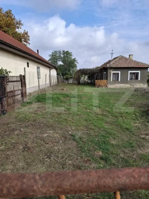 Teren si casa demolabilă, 1362 mp, 16 m deschidere, zona Malu Mare  - imagine 4