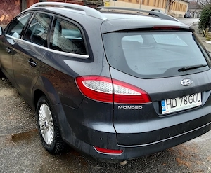 Vând Ford Mondeo Mk4 1.8 tdci a.f.2008 - imagine 5