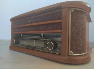 Sistem audio retro Reflexion   pick-up vinil, radio, CD   ca nou