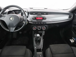 Alfa Romeo Giulietta - imagine 4