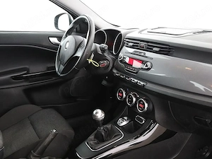 Alfa Romeo Giulietta - imagine 3
