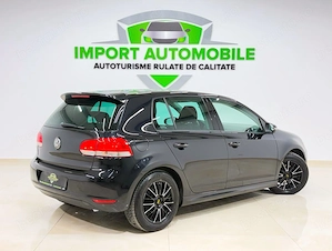 Volkswagen Golf 1.6 TDI DPF Trendline - imagine 6