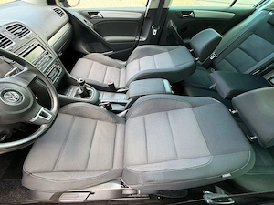 Volkswagen Golf 1.6 TDI DPF Trendline - imagine 14