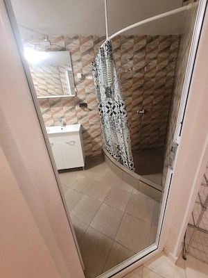Inchiriez apartament 2 camere în vila, sector 1  - imagine 7