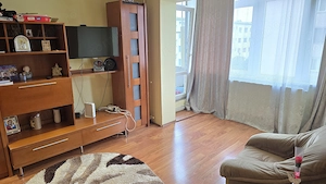 Vand apartament cu 4 camere in Deva, zona Crinilor, 2 bai, balcon, etaj 3 - imagine 2
