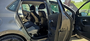 Vw Polo an 2010 motor 1200 cm3 benzina climatronic  - imagine 7
