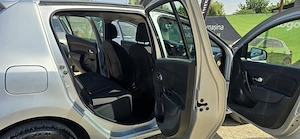 Dacia Sandero an 2019 aer conditionat senzori parcare carlig remorcare - imagine 7