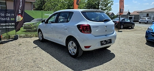 Dacia Sandero an 2017 benzina euro 6 aer conditionat  - imagine 3