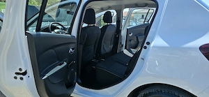 Dacia Sandero an 2017 benzina euro 6 aer conditionat  - imagine 6
