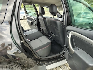  Dacia Duster 1.5 dci - 4x4 - 2013 - imagine 20