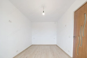Apartament 3 camere - Tomis 3 - imagine 10