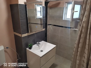 Aparatment cu spatiu comercial - imagine 5