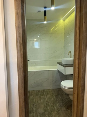 De vanzare Apartament 2 camere Drumul Taberei - imagine 2