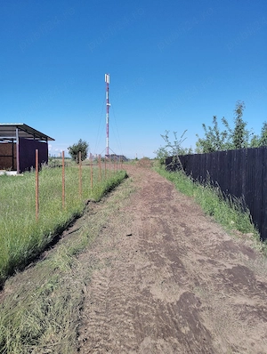 Vând parcelă teren 303mp, Strada Morocești, comuna Bradu - imagine 4