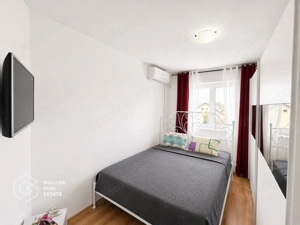 Apartament 2 camere, zona Parneava, etaj 3, centrala proprie, loc parcare