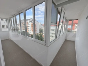 La pas de centrul vechi | Apartament renovat - imagine 11