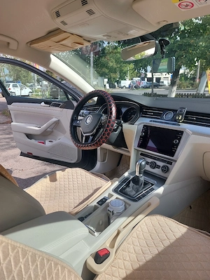 Pasat 1,5 150cp 2019 benzina - imagine 2