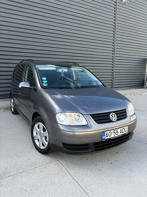 VW Touran 2.0d - imagine 4