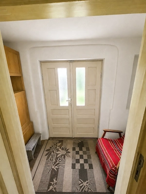 Casă și teren intravilan cu potențial rezidential- Dragasani-acces la doua strazi - imagine 7
