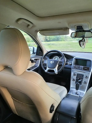 Volvo XC 60 2.4 ,diesel ,2011,euro 5 - imagine 3