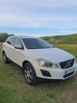 Volvo XC 60 2.4 ,diesel ,2011,euro 5 - imagine 4