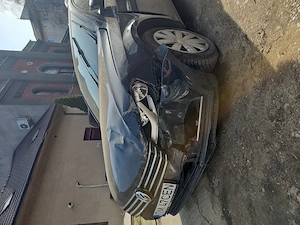 De vanzare. Vw passat b7 an 2011 mot 2l 140 cai  - imagine 2