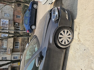 De vanzare. Vw passat b7 an 2011 mot 2l 140 cai  - imagine 4