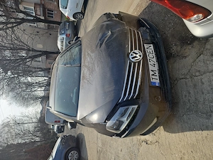 De vanzare. Vw passat b7 an 2011 mot 2l 140 cai 