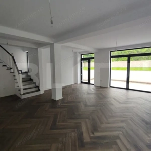 Reședință premium în Bârnova | Arhitectură modernă și construcție fără compromis - imagine 4