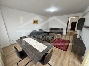 Apartament cu 2 camere, 70mp, terasa, parcare, Zona Centrala - imagine 2