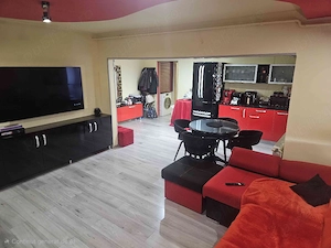 Vând apartament!
