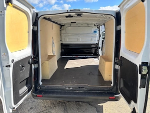 Renault Trafic 2024, 2.0 AdBlue, 3 locuri, 6 trepte - imagine 3