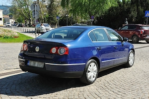 VW  Passat 2.0 din 25.11.2005  ,cu 42.400 Km la bord - imagine 2