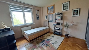 Apartament 3,5 camere, central etaj 3 4, 80 mp, aer conditionat, parcare - imagine 6