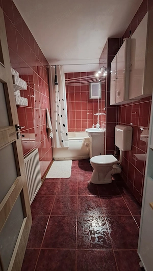 Apartament 3,5 camere, central etaj 3 4, 80 mp, aer conditionat, parcare - imagine 12