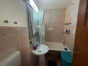 Vand apartament etaj 3 - imagine 2