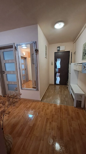 Apartament 3,5 camere, central etaj 3 4, 80 mp, aer conditionat, parcare - imagine 15