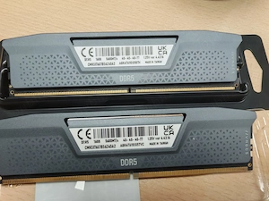 Memorie  DDR5 16Gb 5600Mhz Corsair Vengeance