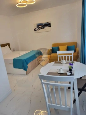 Studio Mamaia Tenis Club, 33mp, et 5/8 lift, vedere la lac, gaze, A/C term lung - imagine 4