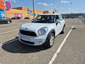 Vând Mini Cooper Countryman 