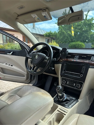 Skoda Superb 2014  2.0TDi - imagine 5