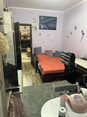 Apartament 3 Camere Decomandat Centrala Proprie Zona  Giroc La 3 Minute De Scoala Gradinita - imagine 2