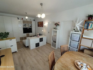 Închiriez apartament 3 camere, cartier Europa - 550 euro - imagine 2