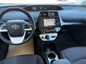 Toyota Prius 4 Hibryd nerulat RO, Rate fixe, Garantie - imagine 4