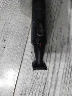  trimmer rotativ pentru nas și urechi - imagine 4
