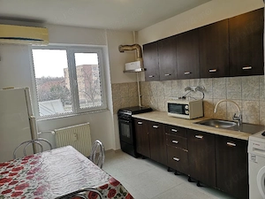 Închiriez apartament cu o cameră 