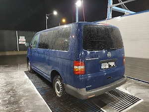 Volkswagen Transporter T5 VW 9 locuri